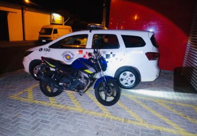 Adolescente é apreendido por receptação de moto e tráfico de drogas em Lorena