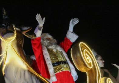 Cruzeiro realiza a maior Parada de Natal de sua história