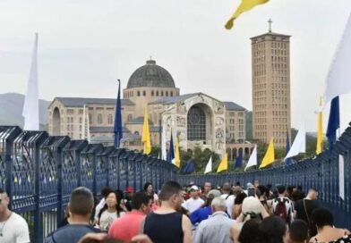 Prefeitura de Aparecida retira projeto que criava taxa de turismo para entrada de veículos