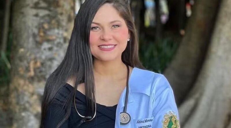 Militar morre após árvore cair sobre carro na Rodovia Oswaldo Cruz, em Taubaté