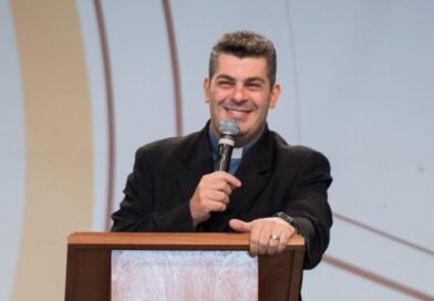 Acampamento de Cura e Libertação reúne sacerdotes exorcistas na Canção Nova