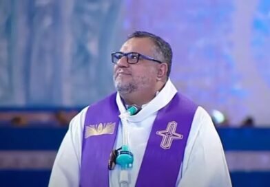 Padre Márlon Múcio volta a ser internado em São José