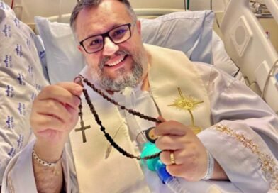 Padre Márlon Múcio recebe alta após 17 dias de internação em São José dos Campos