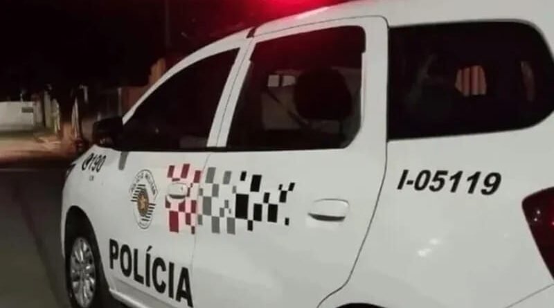 Homem é preso por agredir ex-namorada durante evento em Arapeí