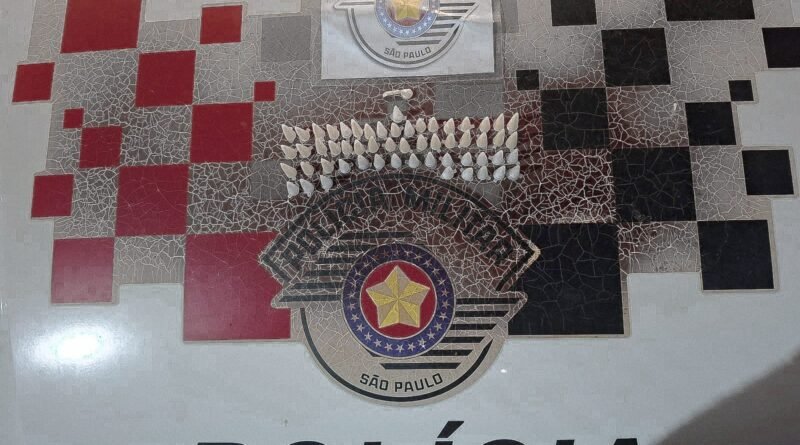 Homem é preso por tráfico de drogas em Canas