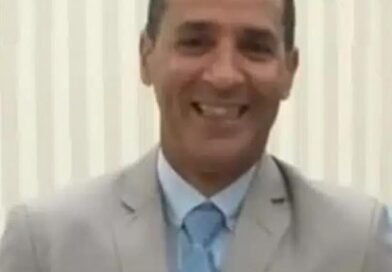 Homem morre afogado após entrar no mar com o filho em Ubatuba