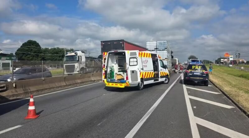 Homem morre após ser atropelado por caminhão na Dutra, em Taubaté