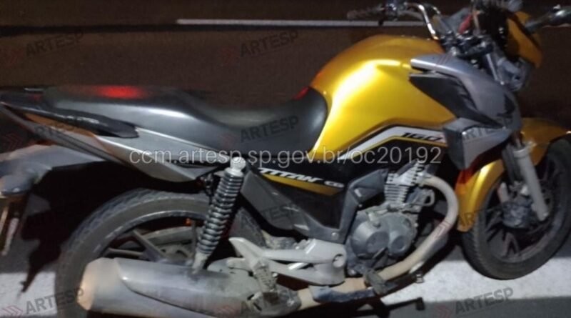 Pedestre morre após ser atropelado por motocicleta na Rodovia dos Tamoios