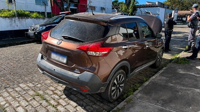 Veículo clonado é apreendido pela GCM em Cruzeiro