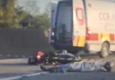 Motociclista morre após colisão com caminhão na Via Dutra, em Pindamonhangaba