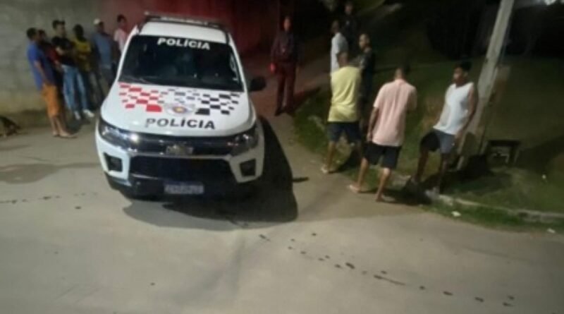 Homem é morto a facadas e suspeito é preso em flagrante em São José dos Campos