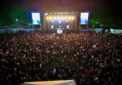Festa do Peão de Lavrinhas 2026 reúne milhares de pessoas