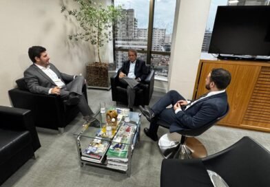 Prefeito de Cruzeiro cumpre agenda em vários ministérios em Brasília